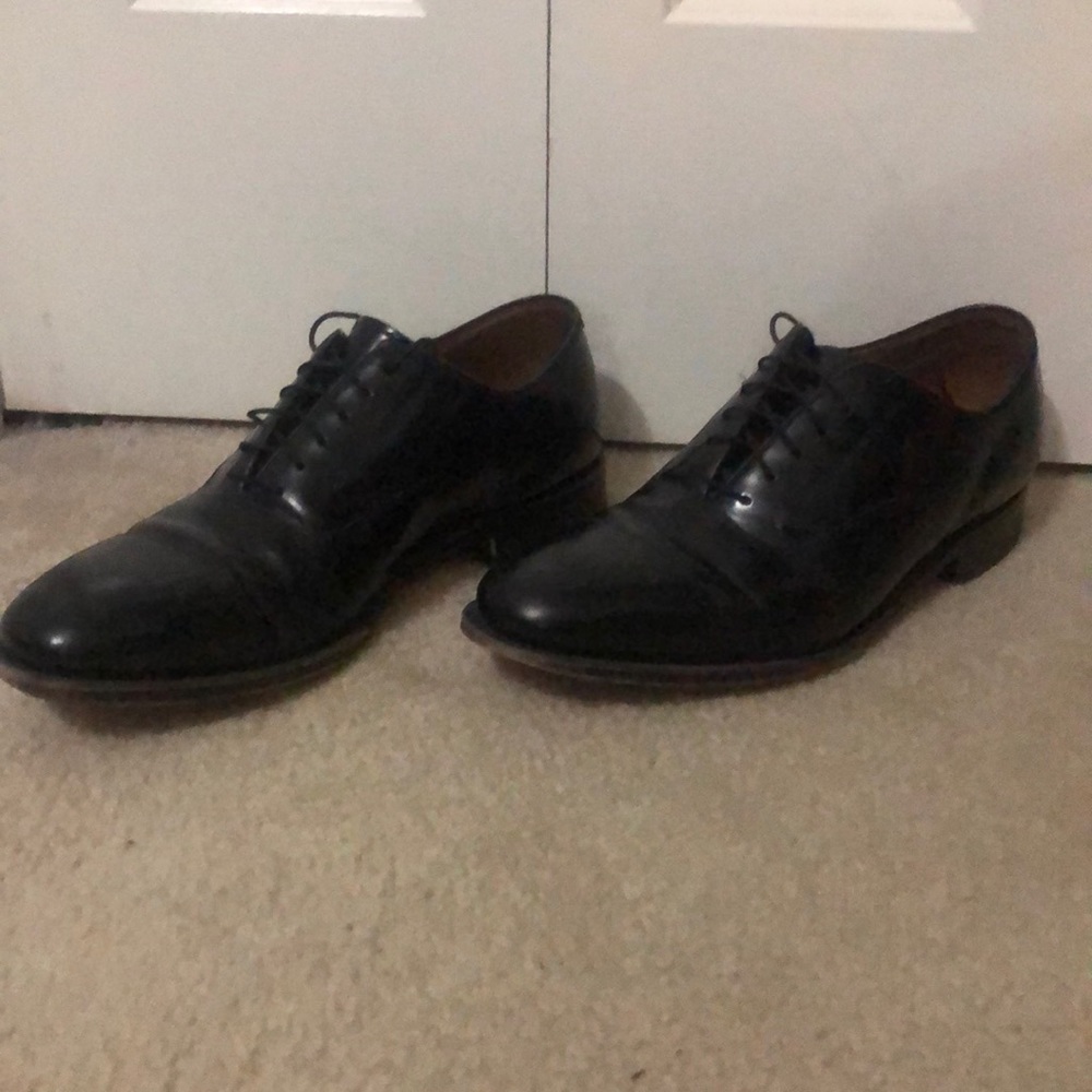 Johnston & Murphy Black Dress Shoes US 10.5